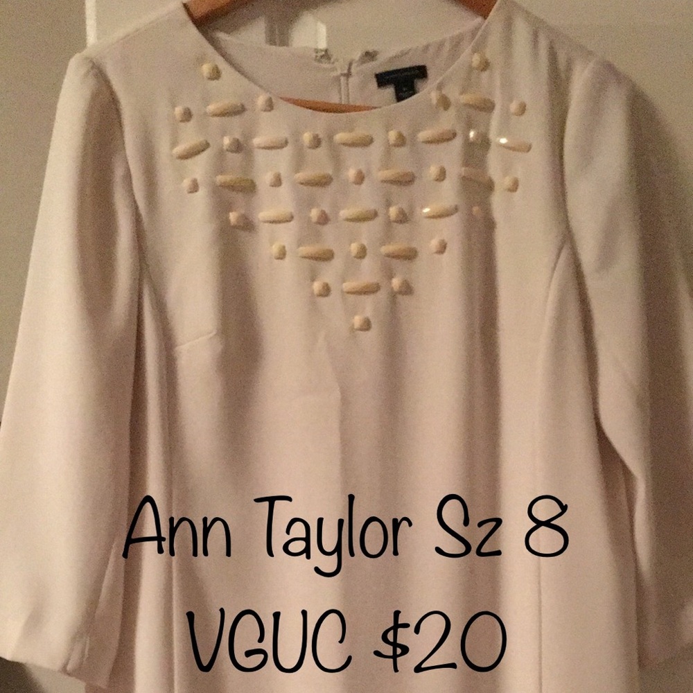 Beautiful Ann Taylor Cream ¾ sleeve dress